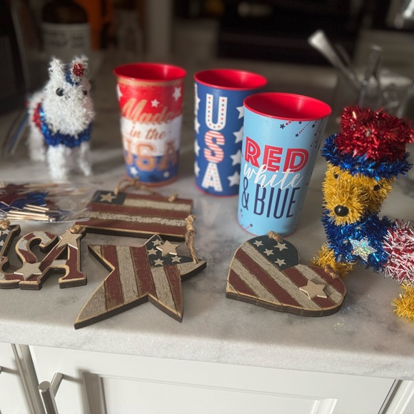 Hobby Lobby Red and White Party Decorations Set - Picture 2 of 4